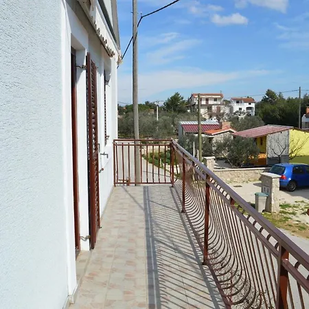 Guest house Ivica 1290 Pakostane