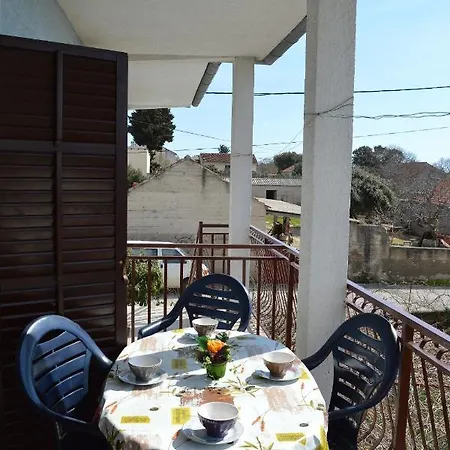 Guest house Ivica 1290